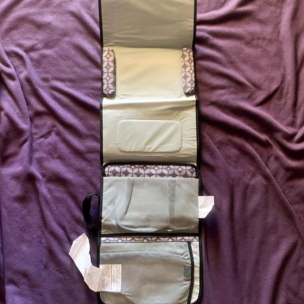 Diaper Genie changing pad and diaper